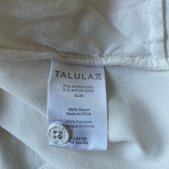 TALULA CREAM ROMPER.  SIZE SMALL. - Picture 6 of 6